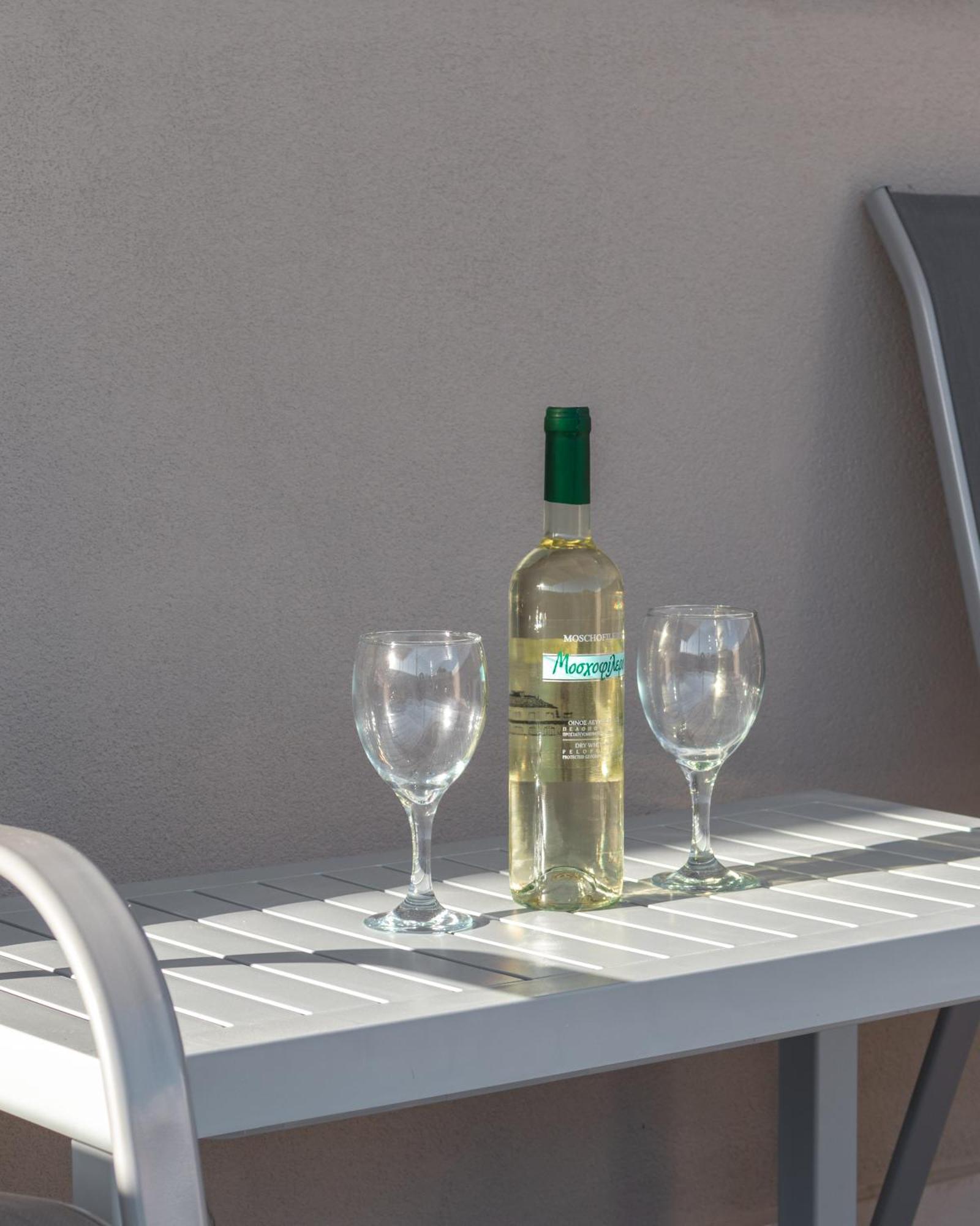 Harmony Luxury Apartment Ierapetra  Bagian luar foto