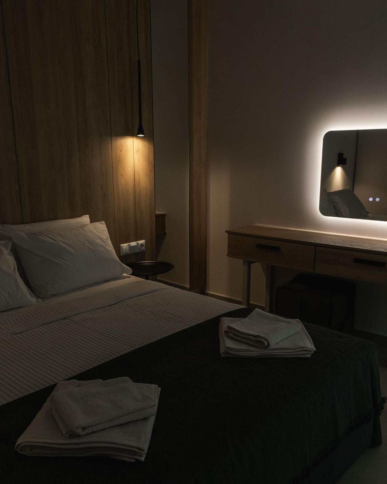 Harmony Luxury Apartment Ierapetra  Bagian luar foto